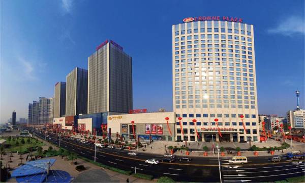 Crowne Plaza Yichang an IHG Hotel