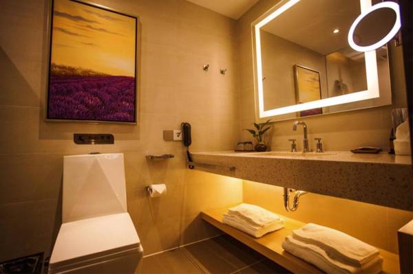 Lavande Hotel Yichang Dong Shan Street Branch