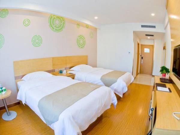 GreenTree Inn Yantai Longkou City Dongcheng District Wenlai Street High-speed Railway Station