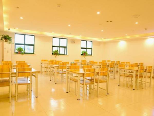 GreenTree Inn Yangzhou East Passenger Station He Garden