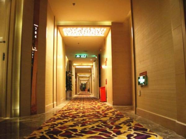 Paragon Holiday Hotel