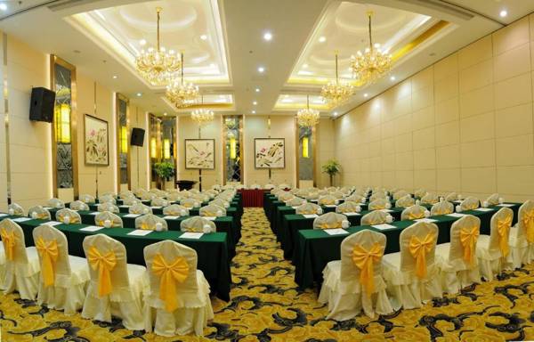 Zhuhai Jinguan Holiday Hotel
