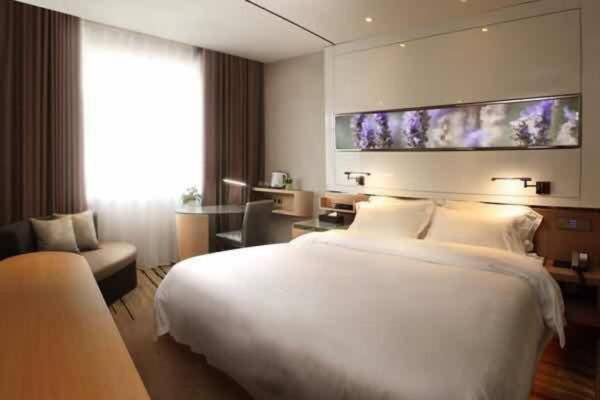 Lavande Hotels Zhuhai Gongbei Port