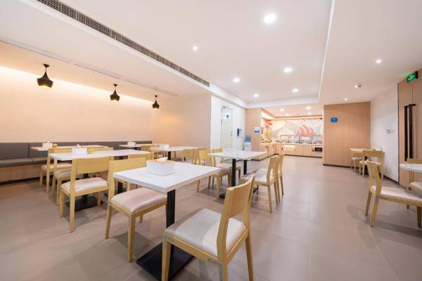 Hanting Hotel Zhuhai Gongbei Port