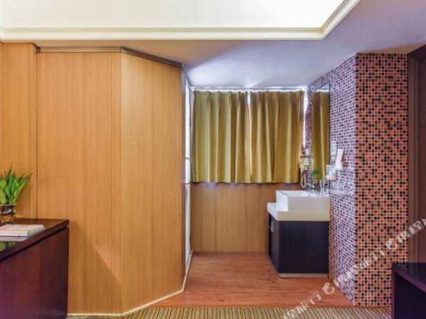 Zhuhai Junyi International Hotel (Sports Center store)