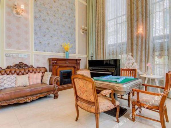 Laite Home Party Luxury Villa