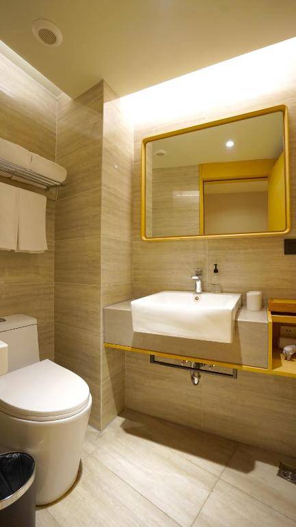 JI Hotel Xi'an Xinjiamiao Metro Station