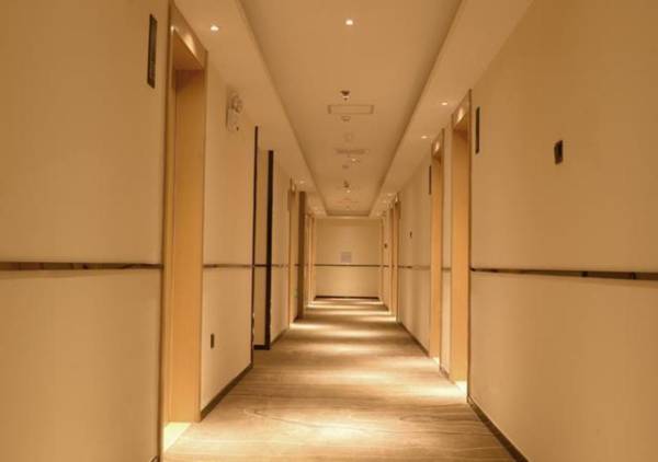 City Comfort Inn Xi'an Daming Palace West Metro Station