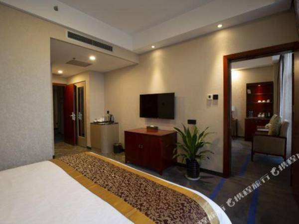 Huashan Mountain International Hotel