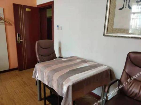 Home Huayi Hotel (Xi'an Petroleum University South Daming Palace)