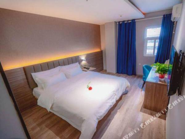 7 Premium (Xi 'an Lintong Terracotta Warriors East Sancha Metro Station Store)