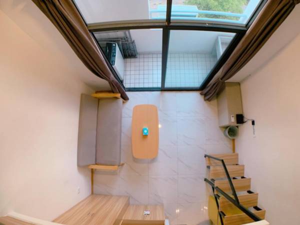  BUSKY宿  近宝龙一城､软件园､BRT前埔站､会展中心舒适完整复式独立阳台