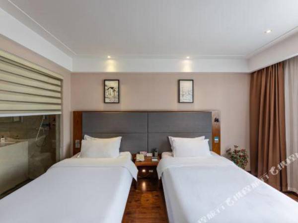 P & E Hotel (Wuxi New District Xinzhicheng)