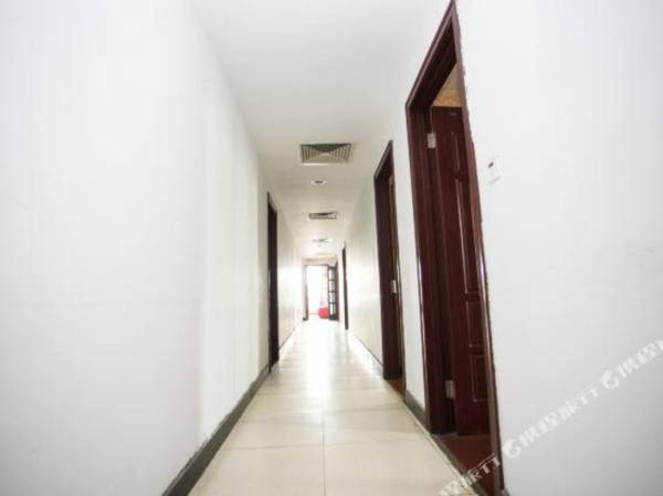 Bofu Hotel (Wuxi Bailin Plaza Store)