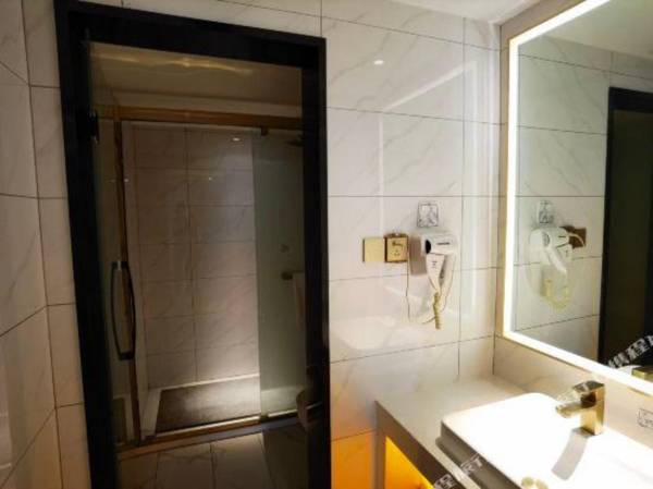 7 Days Premium Hotel (Jiangyin Changshan Branch)