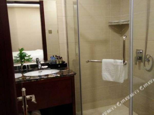 Landing International Hotel