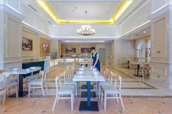 Vienna Hotel Wuhan Sports Center