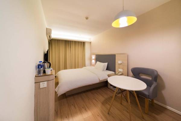 Hanting Hotel Hankou Raiway Station Metro Station