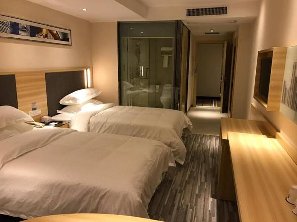 YEP Collection Hotel