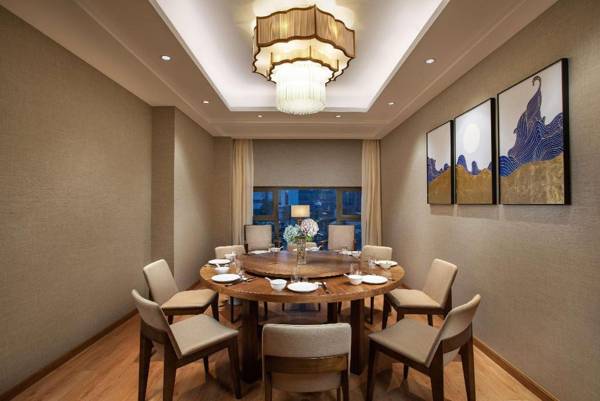 Ramada Encore by Wyndham Wuhan Caidian