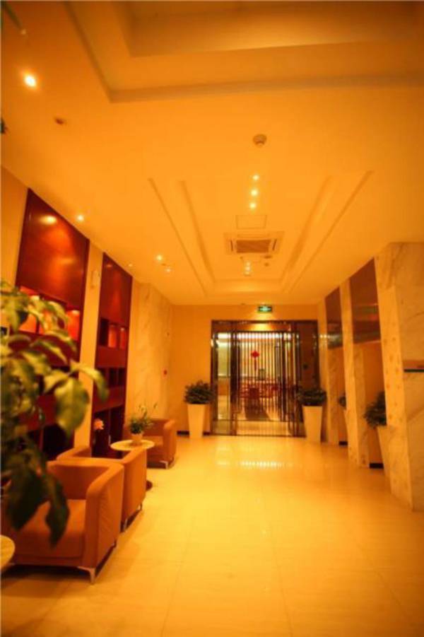 City Comfort Inn Wuhan Sanjiaohu Metro Station