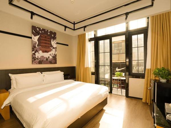 ZMAX Hotel Wuhan Hanjiang Road Xuangong Pedestrian Street