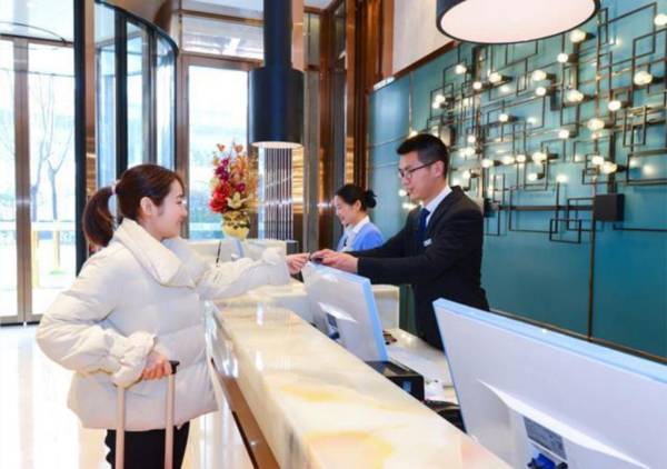 Echarm Hotel Wuhan Huangpu Erqi Xiaolu Metro Station