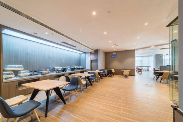 Hanting Hotel Wuhan Foxconn Technology Park