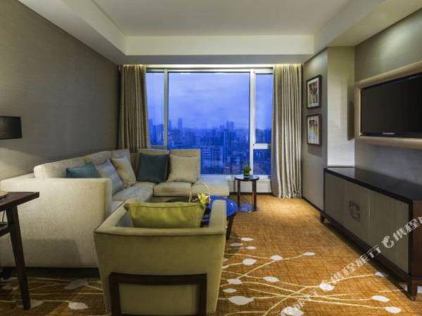 Howard Johnson Pearl Plaza Wuhan