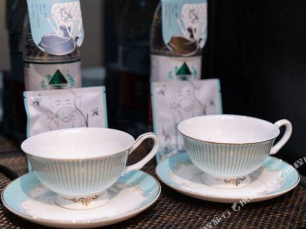 Xana Hotelle· Wulumuqi High Speed Railway Station Baonengcheng