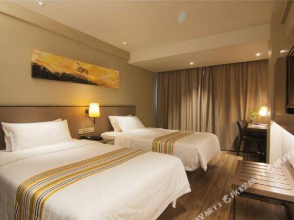 Ru Jia Jing Xuan Jiu Dian (Wu Lu Mu Qi Huang He Lu Shi Zhong Dian )