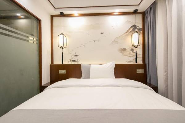 Floral Hotel Fenghuang Yixin Courtyard Fenghuang Ancient City Tuo River