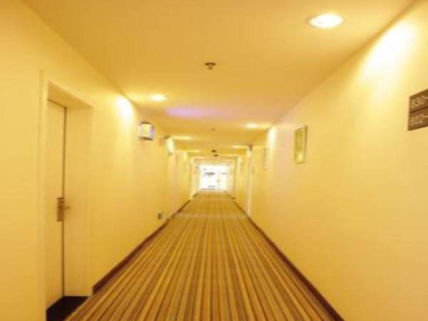 7 Days Inn Tongliao Min Hang Road Branch