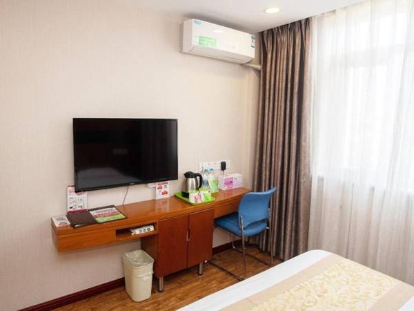 Vatica Tianjin Dagang Xuefu Road University Town Hotel