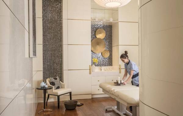 Four Seasons Hotel Tianjin