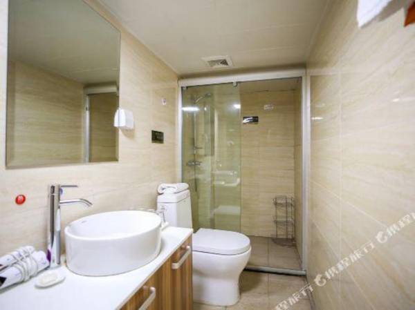 Tianjin Mingjun Apartment (Tianjin Binjiang Road Store)