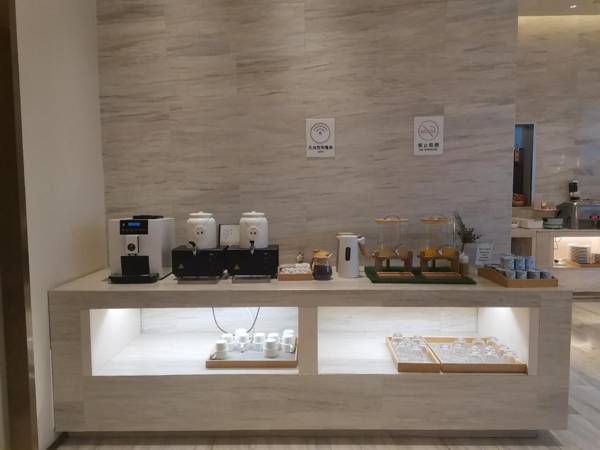 Ji Hotel Taiyuan South Railway Station