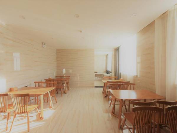 ZMAX Hotels Taiyuan Qianfeng Bei Road Foreign Language School