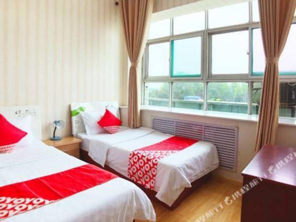 Zhengding Yuntong Express Hotel