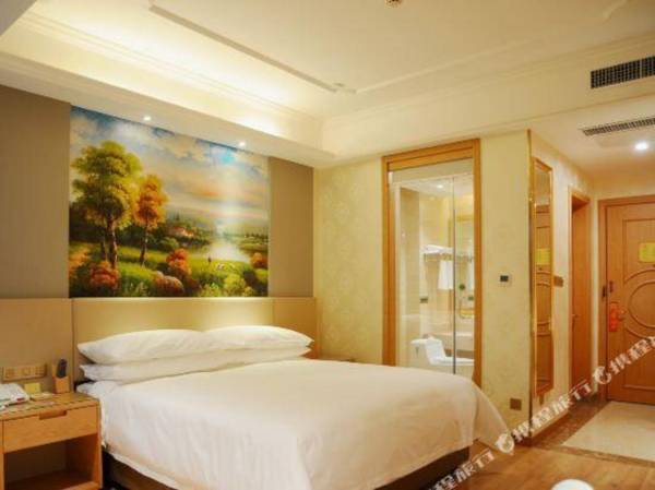 Vienna Hotel (Xinbai Plaza)