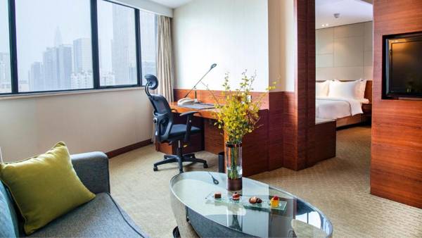 Workspace - Holiday Inn Shenzhen Donghua an IHG Hotel