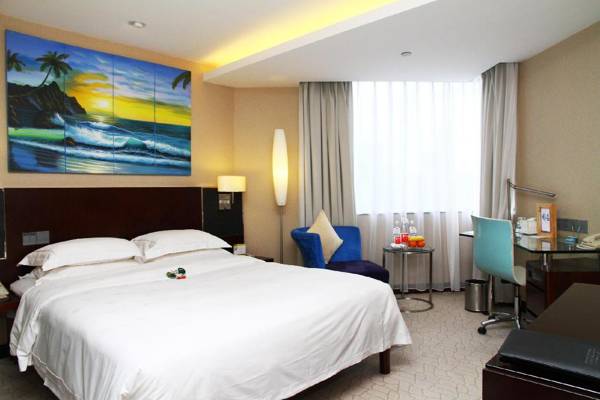 Pavilion Century Tower Hotel