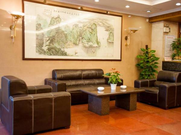 Zhenxing Hotel