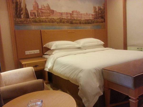 Vienna International Hotel Shenzhen North Station Branch