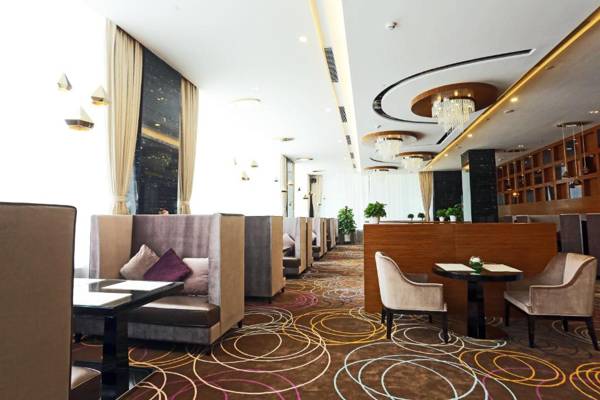 Shenzhen Baoan PLUS Gems Cube Hotel