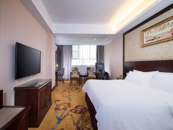 Vienna Hotel Shenzhen Shangjin Center