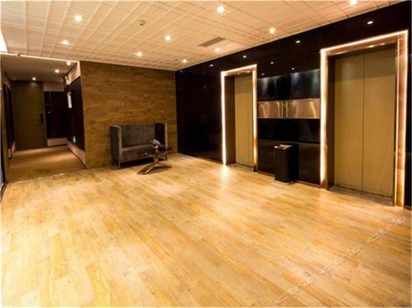 lnsail Hotel Shenzhen Luohu Port Railway Station