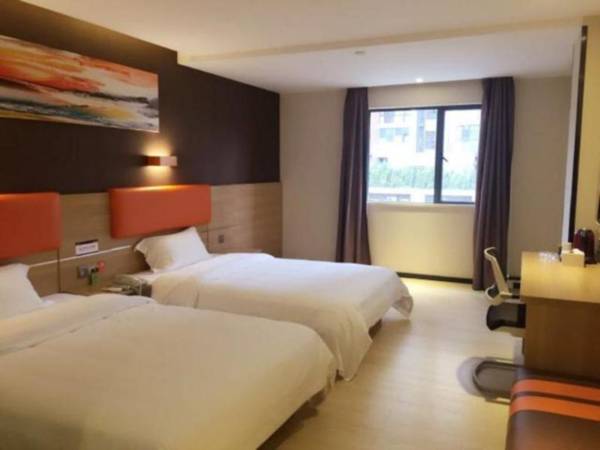 7 Days Premium Shenzhen Longgang Dayun Subway Station Branch