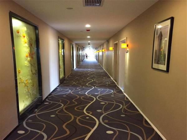 7 Days Premium Shenzhen Banan Airport T3 Terminal Branch