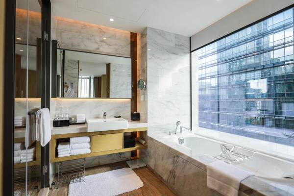 Courtyard by Marriott Shenzhen Bay